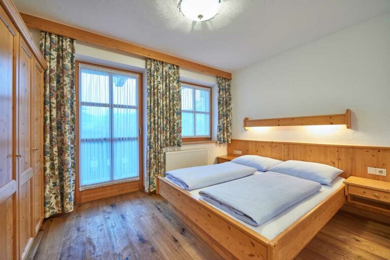 Gemütliche Betten im Appartement Imbachhorn im Haus Garni in Kaprun.